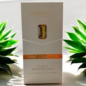 La Rouge Pierre Vitamin C Brightening Serum - White and Orange authentic new